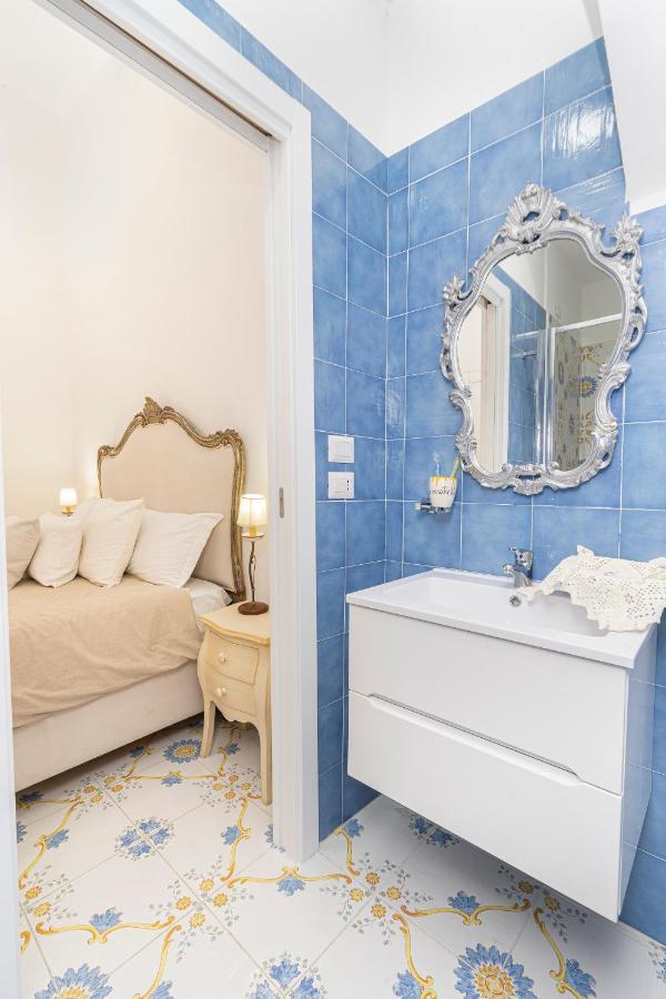 Hotel Napulitandream Duomo à Naples Extérieur photo
